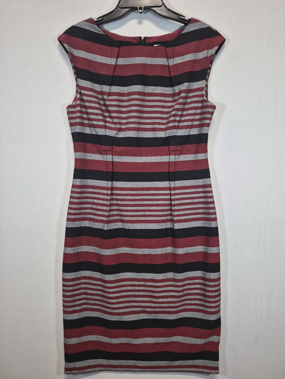 Calvin Klein Women’s Size 8 Burgundy Black Gray Striped Sleeveless Sheath Dress